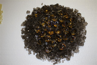 AMBER DIAMONDS ON BRONZE AMBER DIAMONDS ON BRONZE